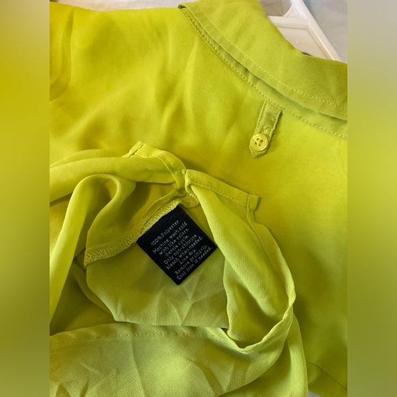 Rock & Republic Sheer Top size 12 large neon yellow green - Picture 6 of 6